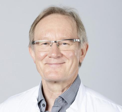 Osastonylilääkäri, dosentti Eero Pekkonen