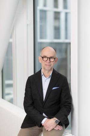 Klaus Olkkola.