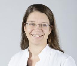 Specialist, MD Leena Kämppi