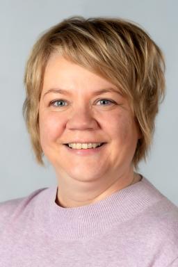 Osastonhoitaja Heidi Hyttinen