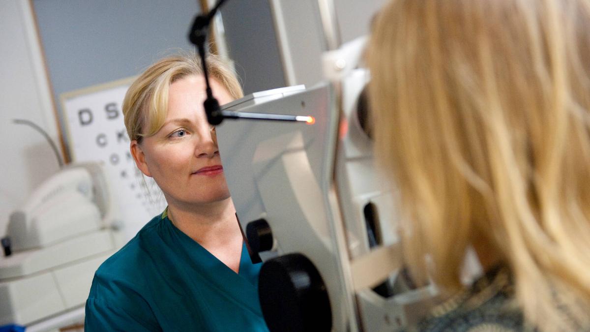 Porno er xotinini karta oyinida yoqotdi (ruscha)